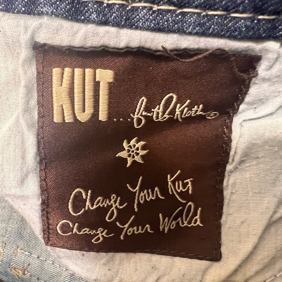 Kut From The Kloth So Low Women’s Medium Wash Blue Bootcut Denim Jeans Sz 10 TL - Picture 6 of 9